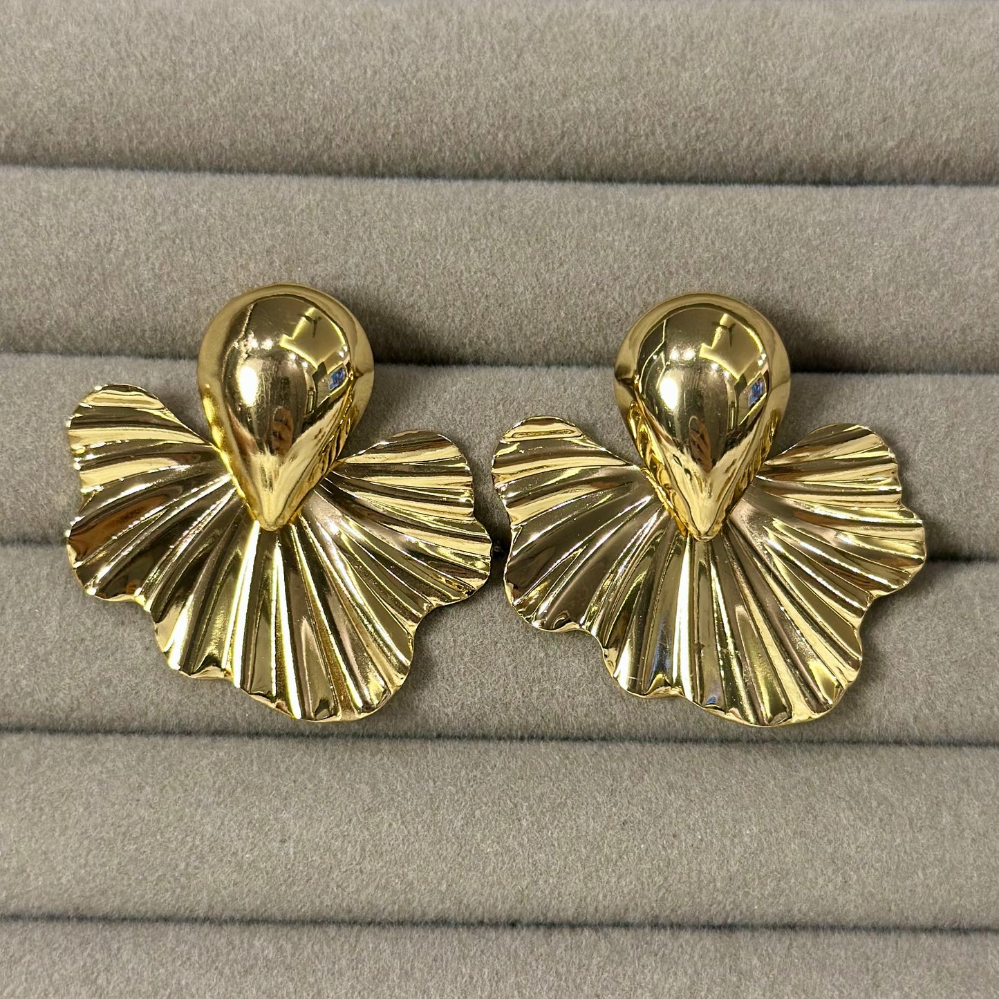 Leaf Luxe Earring