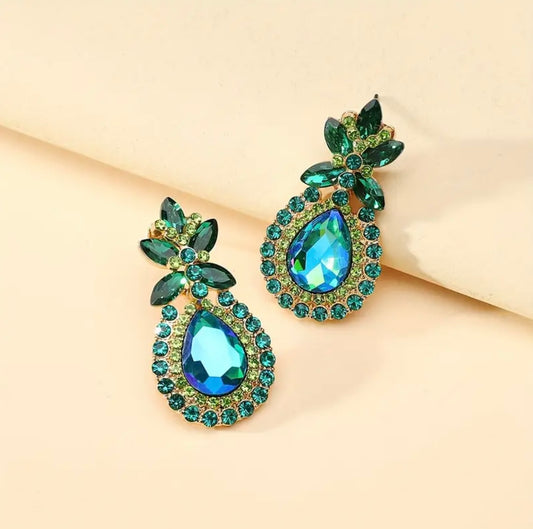 Emerald Luxe Teardrop