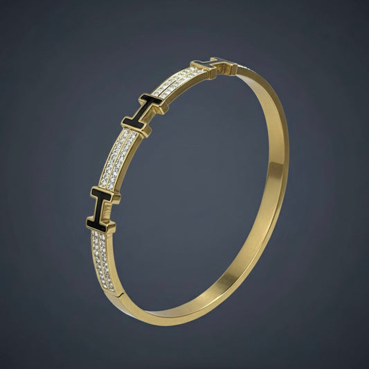 Celeste Circle Bangle