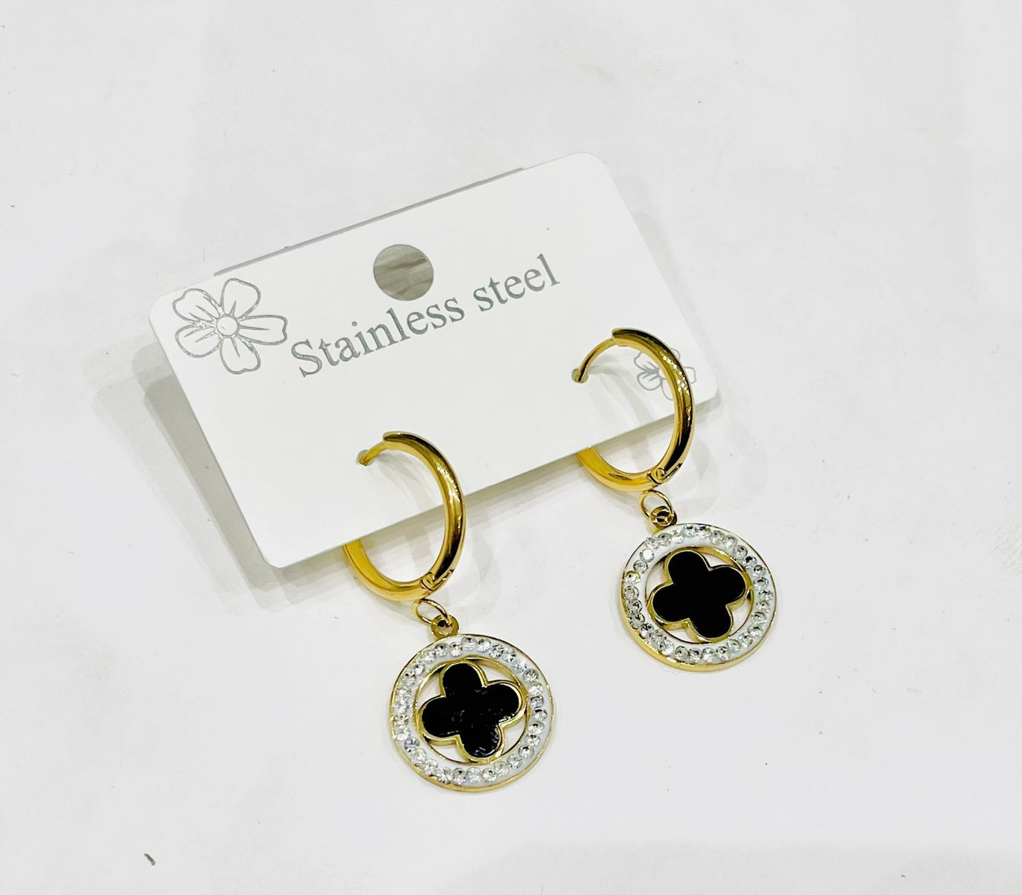 Eternal Clover Hoops